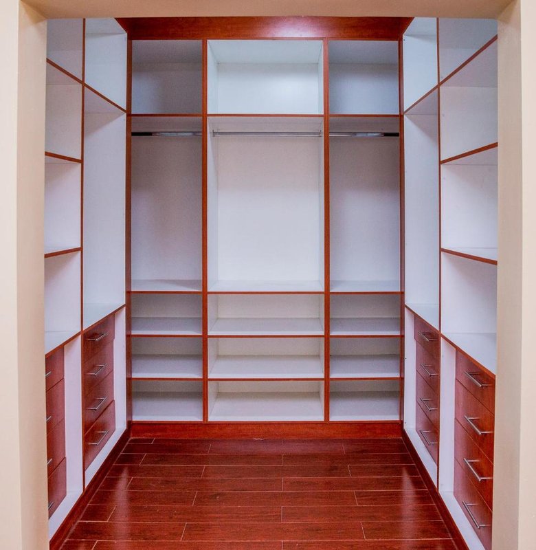 MASS MEDIA|LUXURY FULLY FURNISHED THREE (3) BED APARTMENT|K35,000