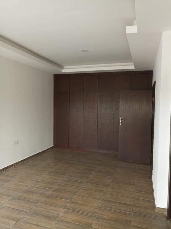 🏠 ROMA PARK 3 BEDROOM ALL EN-SUITE SEMI-DETACHED FLAT FOR RENT WITH OWN YARD & SWIMMING POOL 💵RENTAL :- $1,450