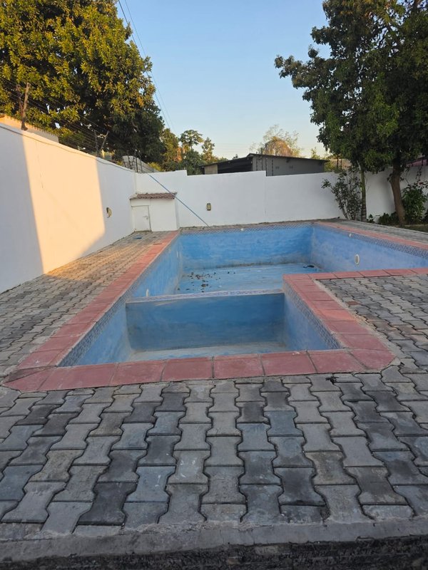 sale:ibex Hill,house
