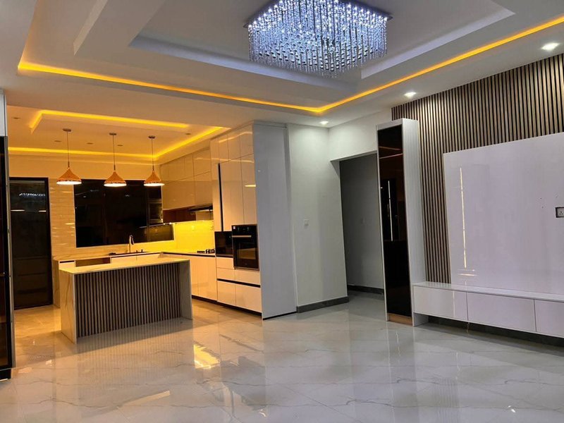 NEW KASAMA|EXQUISITE TWO (2) BED TWO BATH APARTMENT|RENT|K22,000