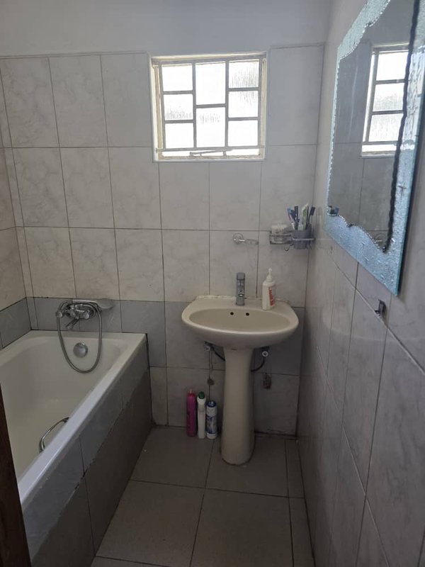 House for sale at Riverside