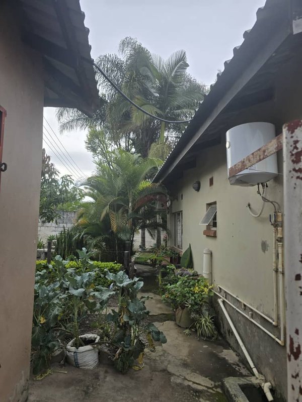 House for sale at Riverside