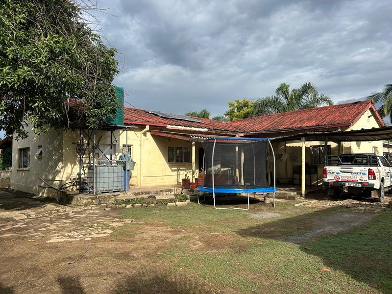sale:kitwe, riverside