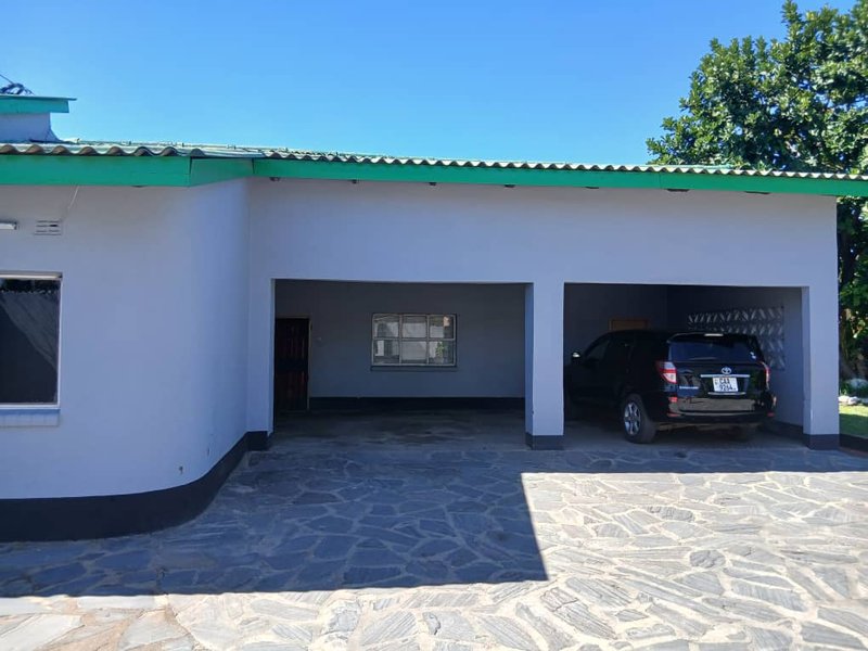 sale:house and flats,olympia behind mansa hill