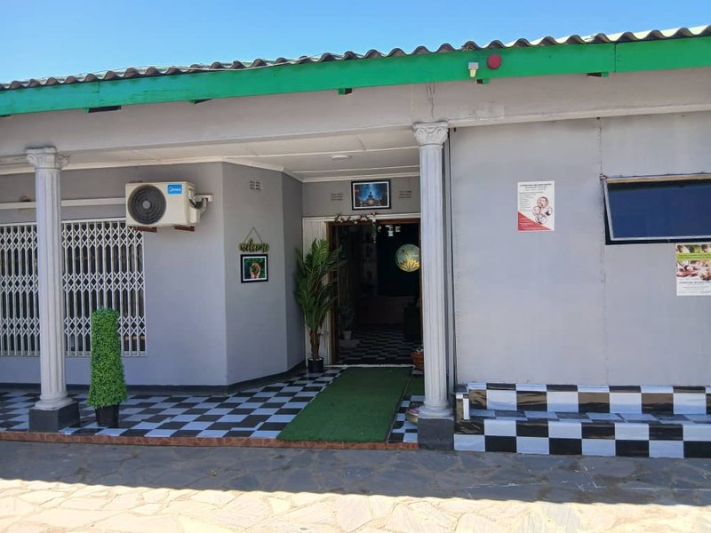 sale:house and flats,olympia behind mansa hill