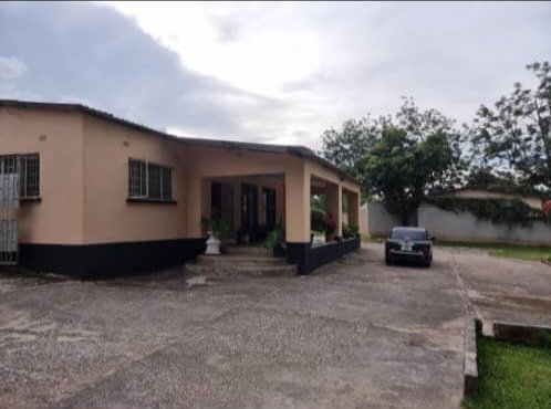 HOUSE FOR SALE – KALUNDU