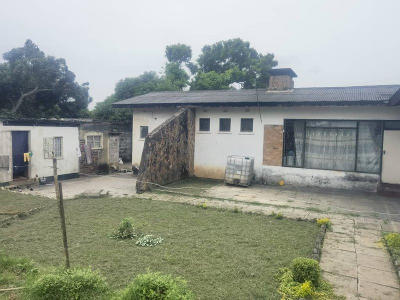 sale:luanshya town house