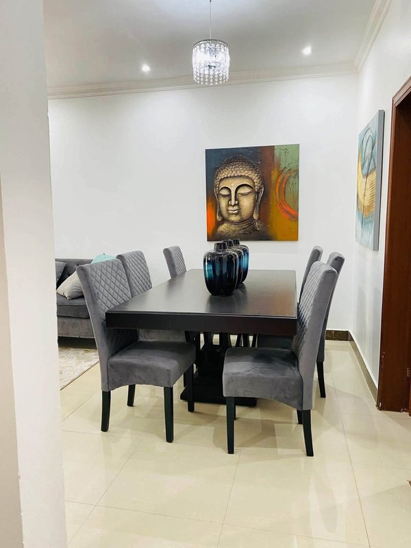 🏡 FOR RENT | Fully Furnished 2-Bedroom Executive Apartment – Chudleigh|