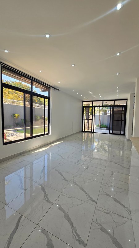 Roma park 3 bedroom all en-suite semi-detached flat for rent with own yard & swimming pool