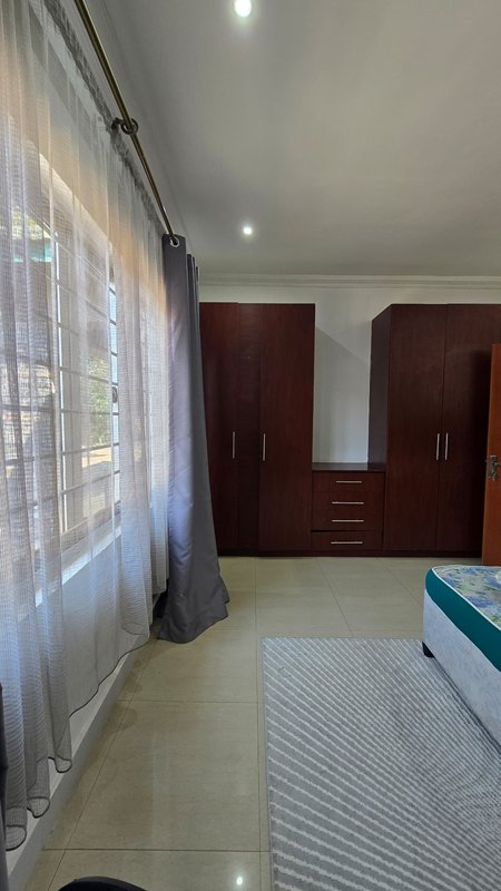 CHUDLIEGH 2 BEDROOMS FULLY FURNISHED APARTMENT