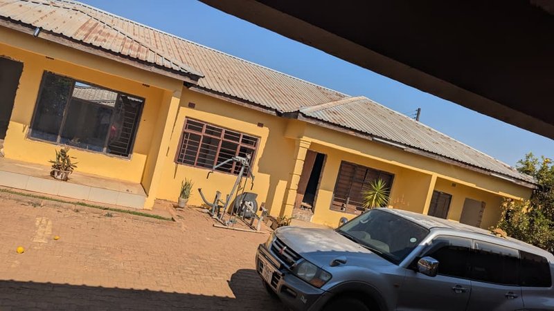 5 FLATS FOR SALE | FOXDALE