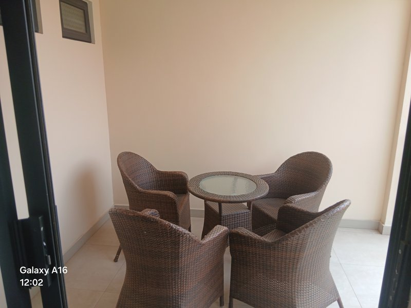 KALUNDU 3-BEDROOM APARTMENT TO RENT