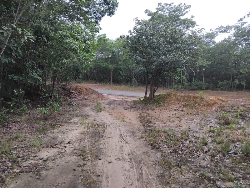 sale:land good for industrial oe commercial purposes