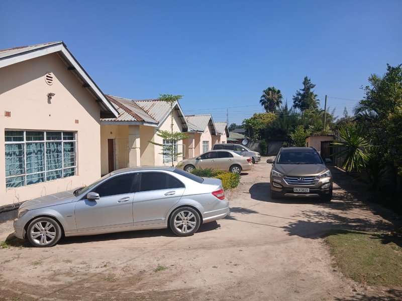 sale:flats 5,riverside, kitwe