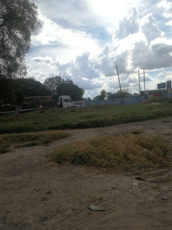 sale:makeni,lusaka, land