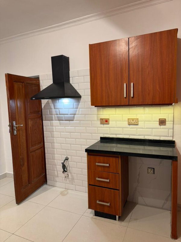 MAKENI|FREE STAND SPACIOUS MAISONETTE (FOUR) 4 BEDROOM HOUSE MSC| SHARED COMPLEX|RENT|K20,000 NEG