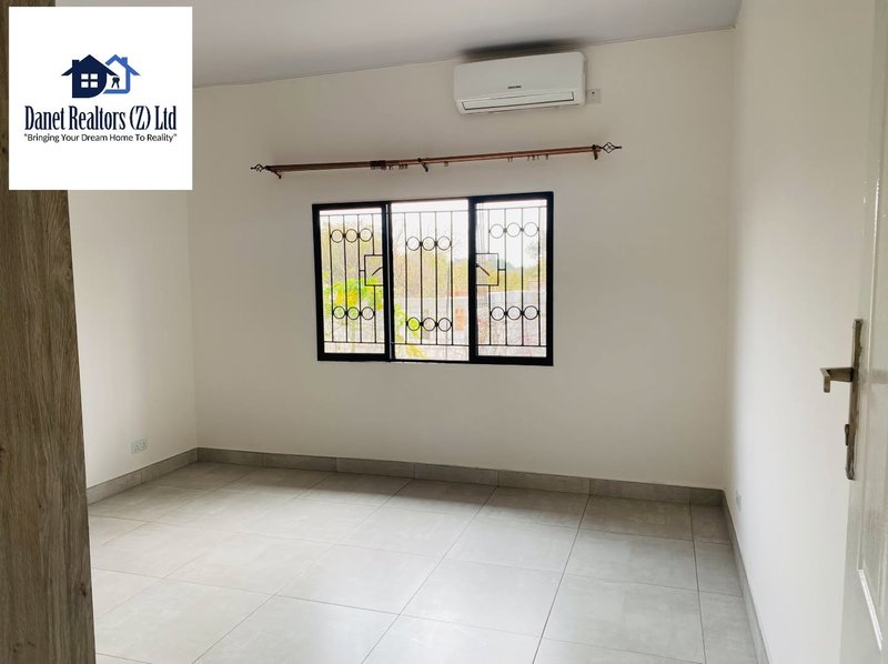 Beautiful 3 bedrooms msc standalone in roma