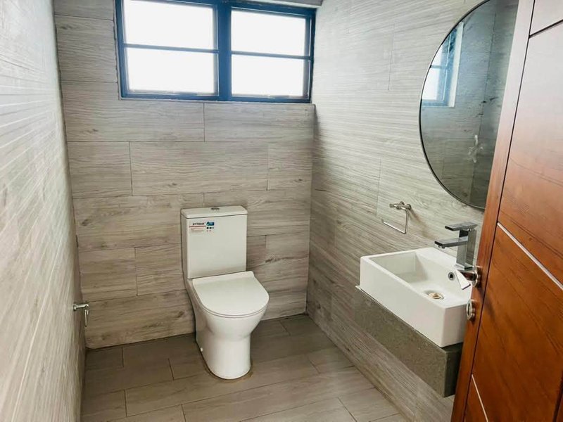 Executive 3 bedrooms standalone in roma