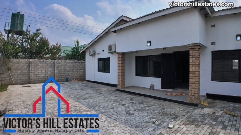🏡 3 BED 2 BATH SEMI DETACHED APARTMENT WITH OWN ENTRANCE IN MEANWOOD NDEKE PHASE 2