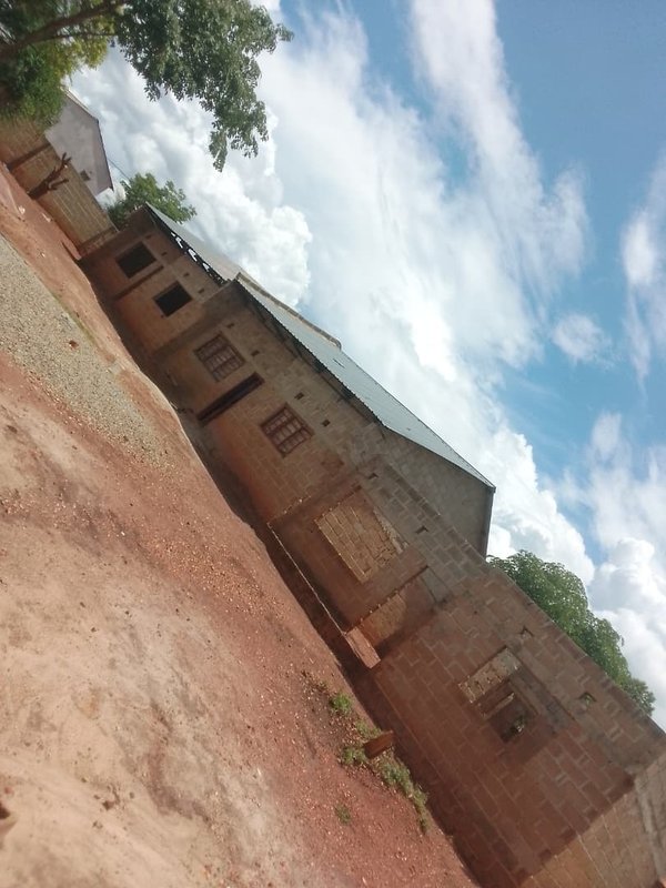 sale:solwezi, flats semi-detached