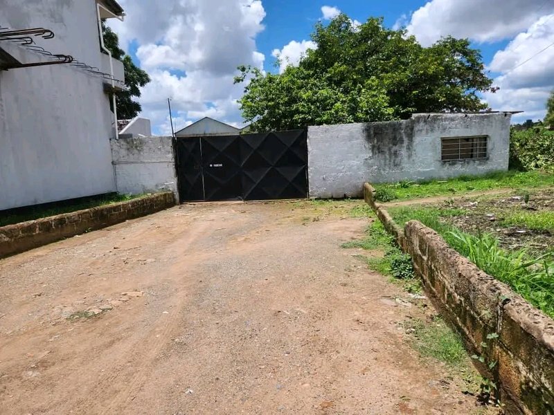 sale:commercial building, ndola,vitanda