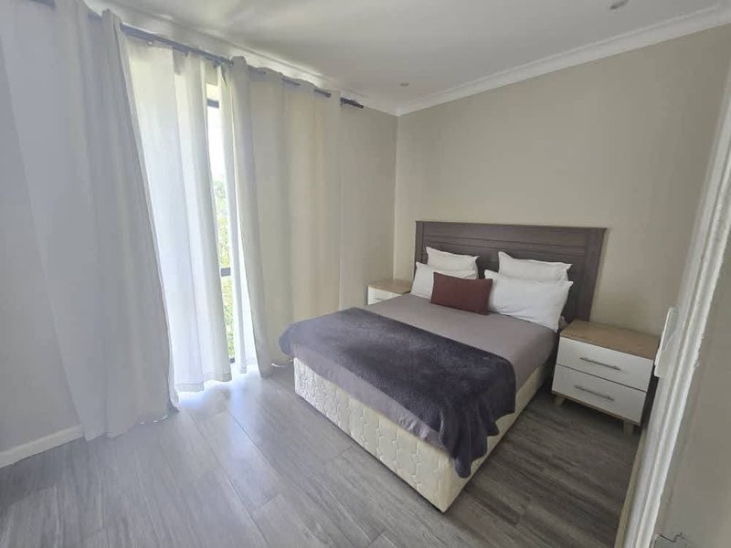 Two Bedroom Furnished, Kingsland