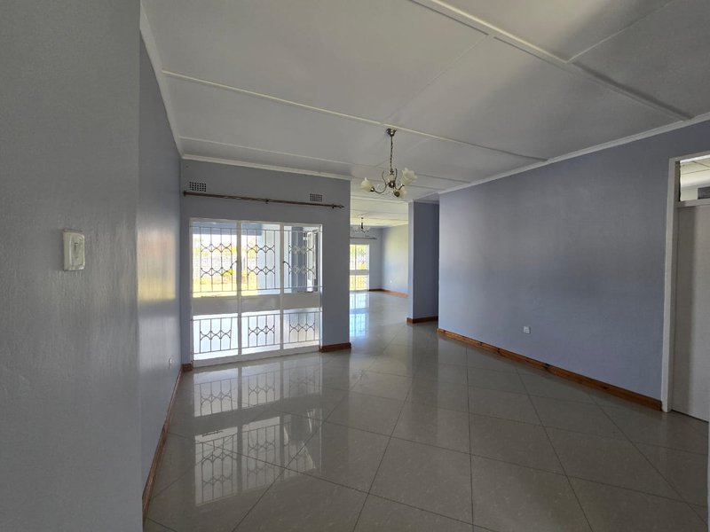 *3-BEDROOM STAND ALONE HOUSE  near AMERICAN EMBASSY