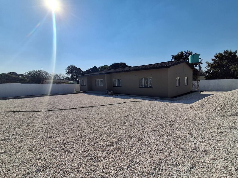 🚨PRIME LOCATION‼️🚨OLYMPIA|RECENTLY RENOVATED STANDALONE FOUR (4) HOUSE THREE TOILETS|SPACIOUS YARD SPACE|RENT|$2,000