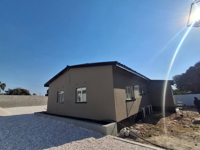 🚨PRIME LOCATION‼️🚨OLYMPIA|RECENTLY RENOVATED STANDALONE FOUR (4) HOUSE THREE TOILETS|SPACIOUS YARD SPACE|RENT|$2,000