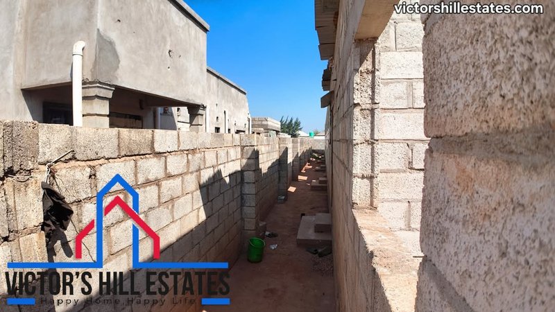 🏡 6 INCOMPLETE 1 BED FLATS FOR SALE IN CHALALA PARKVIEW ON A 40M BY 20M PLOT
