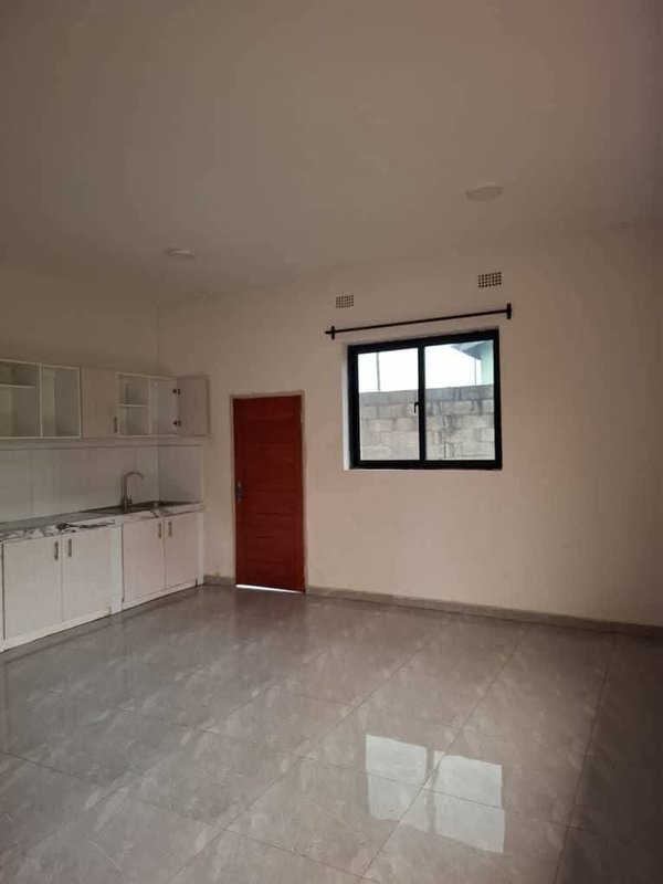 🚨VACANT UNIT‼️🚨CHUDLEIGH NEAR THE MALL|VACANT TWO (2) BED MSC FLAT|RENT|K8,500