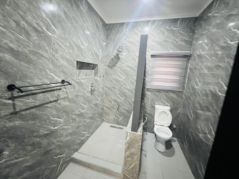 MASSMEDIA|VACANT THREE (3) BED APARTMENTS|UNFURNISHED|RENT|$1,400
