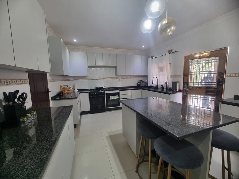 4bed 3.5bath house