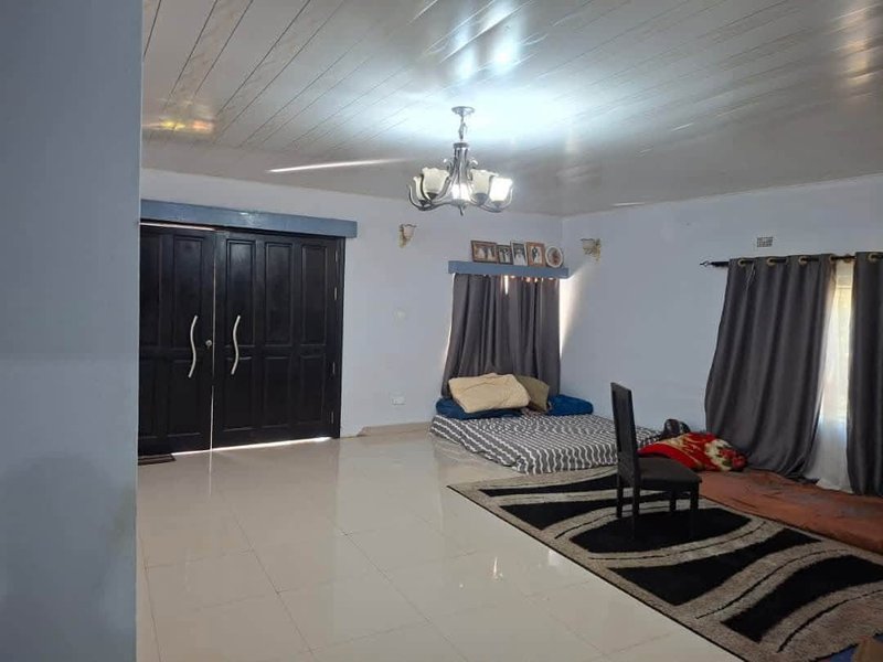 4 bedrooms msc standalone in avondale