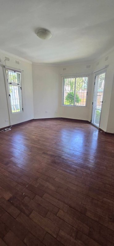 Three Bedroom For Rent, Woodlands