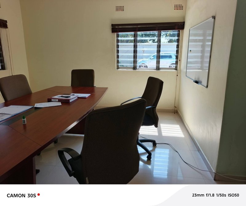 🚨AVAILABLE SEPTEMBER MONTH-END ‼️🚨RHODESPARK|FREE STAND|EXECUTIVE THREE (3) BEDROOM OFFICE PLUS POOL ROOM & BOARDROOM|SHARED  COMPOUND|ÇOMMERICAL USE ONLY|K33,000