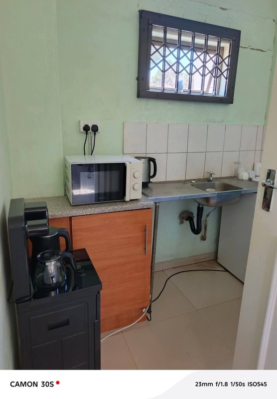 🚨AVAILABLE SEPTEMBER MONTH-END ‼️🚨RHODESPARK|FREE STAND|EXECUTIVE THREE (3) BEDROOM OFFICE PLUS POOL ROOM & BOARDROOM|SHARED  COMPOUND|ÇOMMERICAL USE ONLY|K33,000