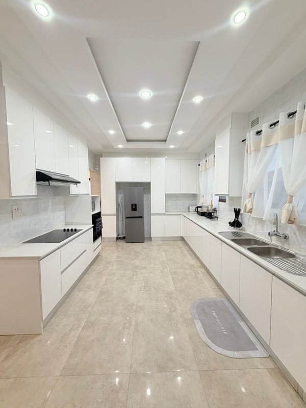 3bed 3.5bath house