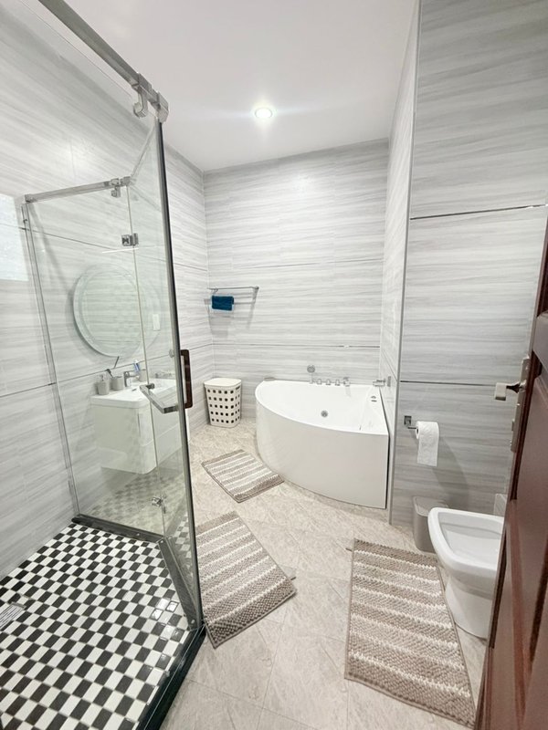 3bed 3.5bath house