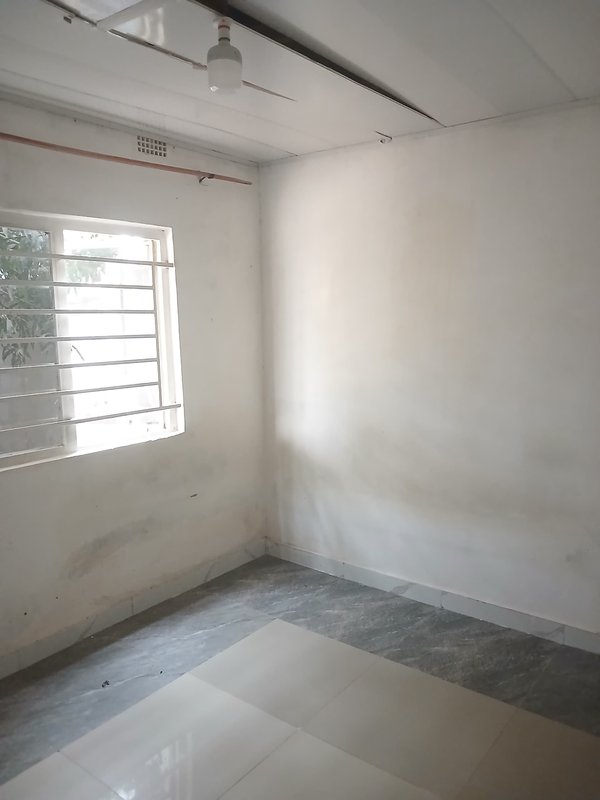 1BED OBAMA RANCHDALE