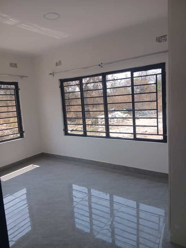 3-BEDROOM HOUSE FOR RENT – VORNA VALLEY