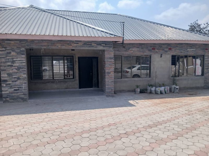3-BEDROOM HOUSE FOR RENT – VORNA VALLEY