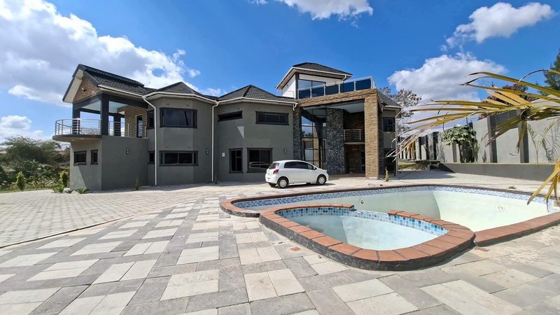 5-BEDROOM DOUBLE-STOREY HOUSE FOR RENT – STATE LODGE