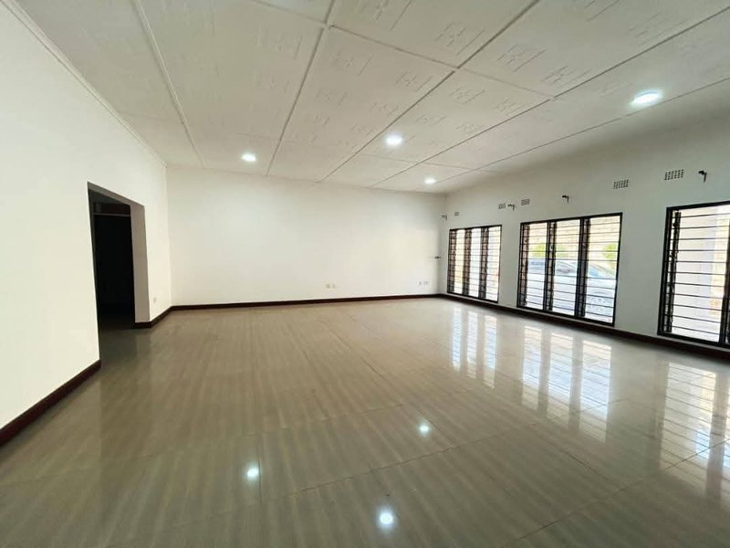 OLYMPIA PARK|STANDALONE THREE (3) BEDROOM HOUSE TWO (2) BED ENSUITE 🏠 |FOR RENT|K30,000