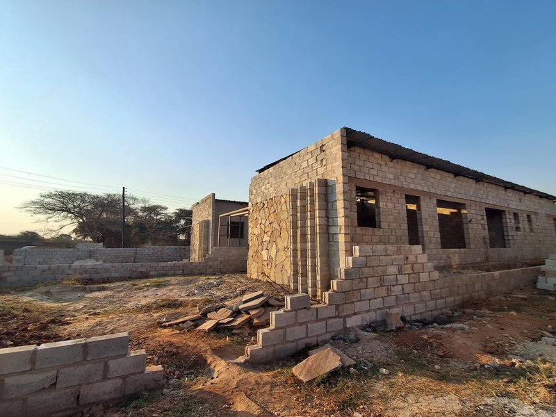 NEW KASAMA AREA|INCOMPLETE THREE (3) BED APARTMENT BY THREE (3) FREE STAND |OWN YARD |SALE PRICE|K1.7M
