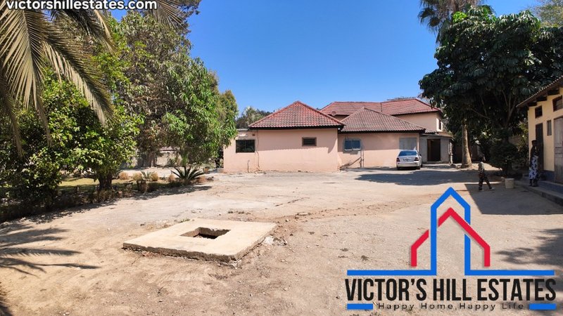 🏡 COMMERCIAL PROPERTY FOR SALE NEAR CHAINAMA GOLF CLUB