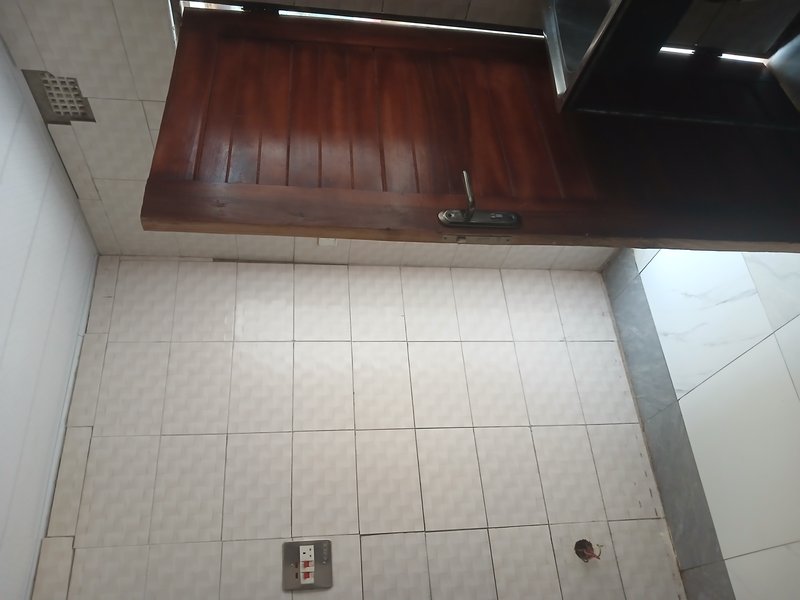 Simple 2-beds semi-detached flat in Obama Ranchdale