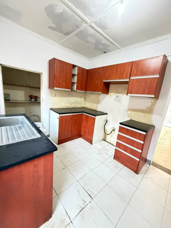 🚨VACANT‼️🚨CHILANGA SANGALALA AREA|VACANT|STANDALONE THREE (3) MSC RECENTLY REFURBISHED HOUSE 🏡|RENT|K5,500