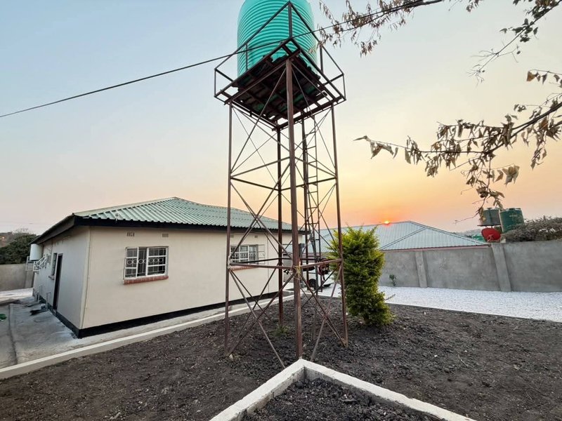 🚨VACANT‼️🚨CHILANGA SANGALALA AREA|VACANT|STANDALONE THREE (3) MSC RECENTLY REFURBISHED HOUSE 🏡|RENT|K5,500