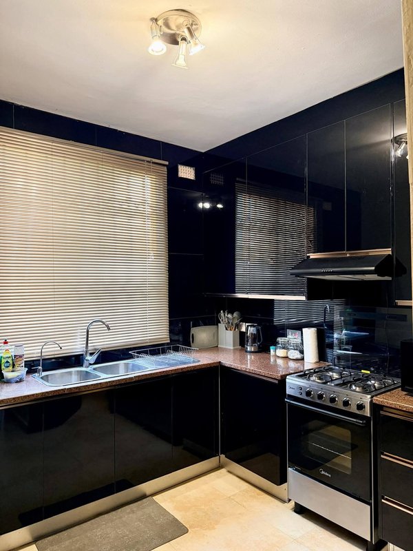 IBEX HILL|2*BED APARTMENT|FULLY FURNISHED BACK_UP POWER|LONG TERM|K25,000